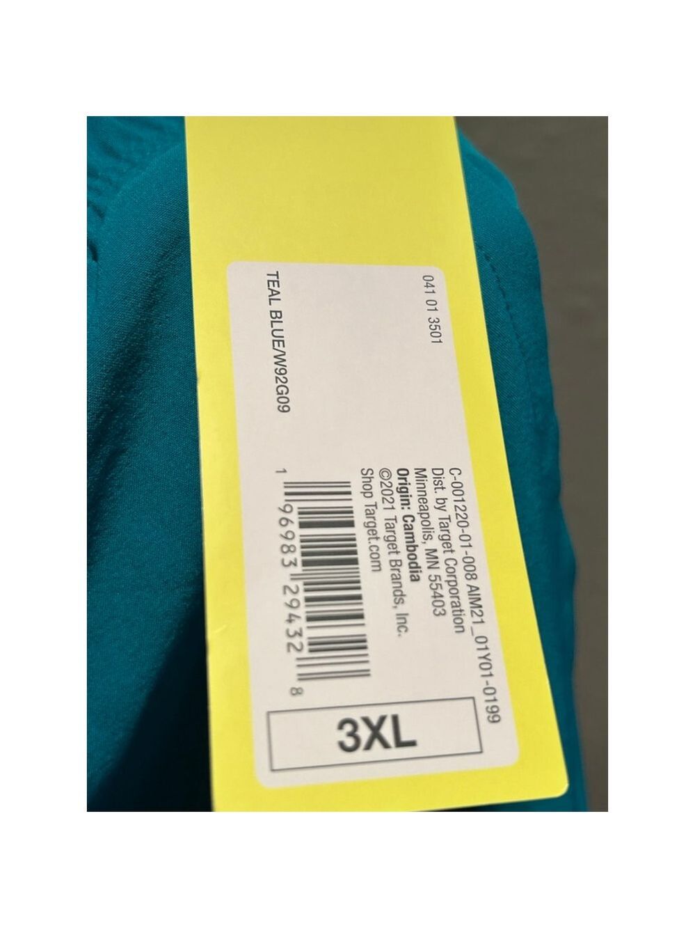 Women's All in Motion Teal Athletic Shorts 3X
Waist 46-51. Length 18.5 - Picture 3 of 7